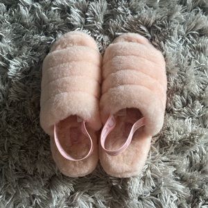Ugg Pink Slipper - SIZE 9